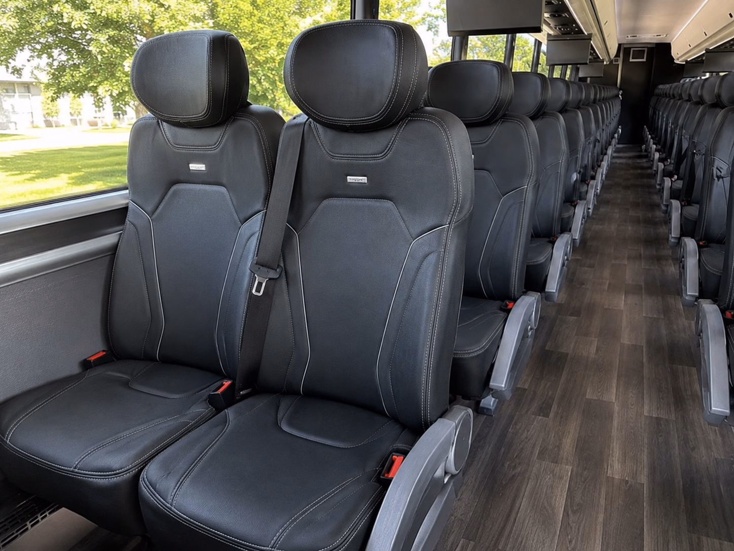 compare bus rental pricing in dothan online upfront and in minutes