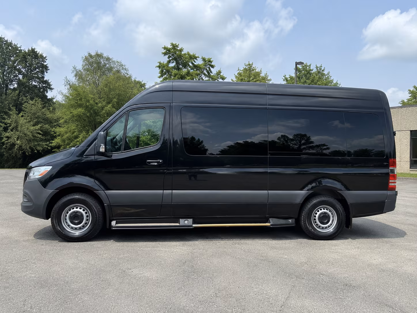 dothan employee transportation onboard seating